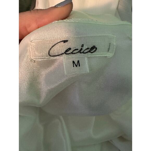 Cecico white asymmetrical lined pull on skirt size Medium - Picture 3 of 12